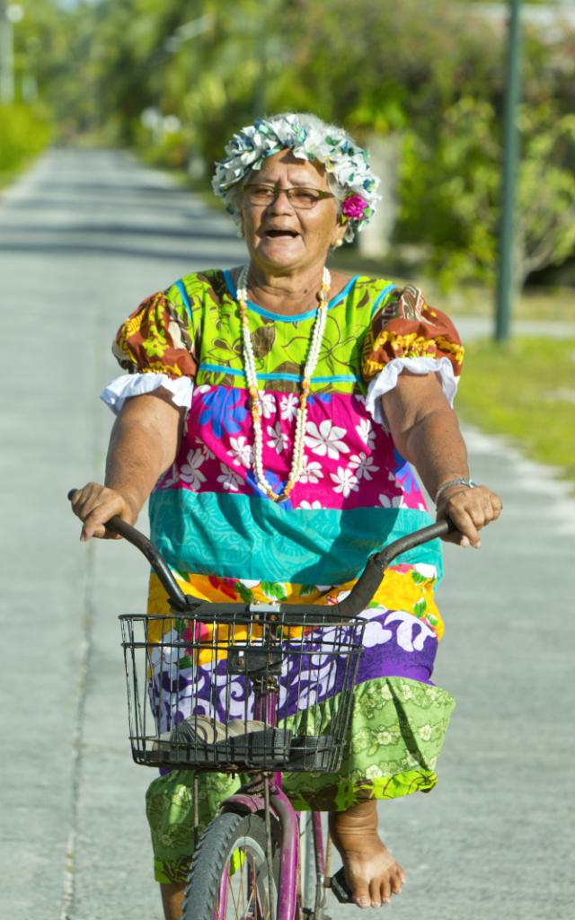 Mamas riding bikes in the islands