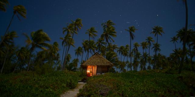 Crusoe La Nuit Pension Raimiti Fakarava - Tahiti Tourisme