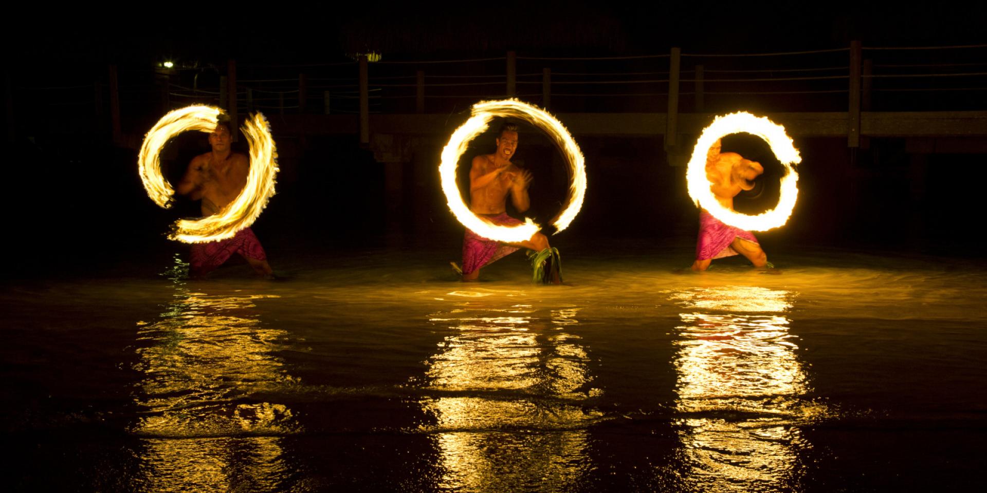 Fire Dancing Hotel Moorea