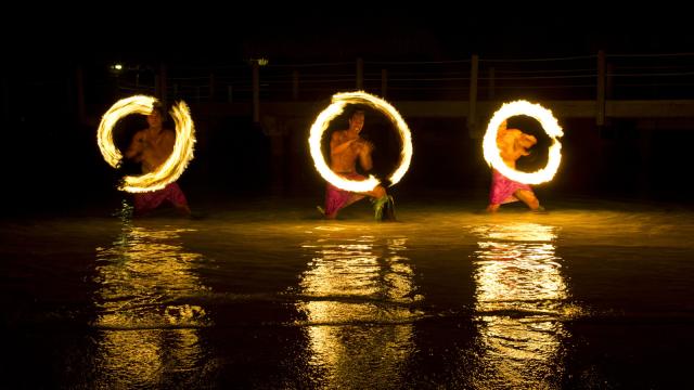 Danseurs Du Feu Hotel Moorea ©tahiti Tourisme