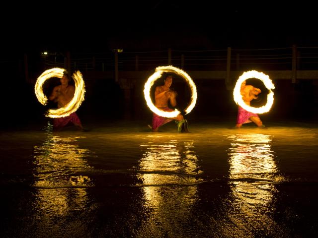 Danseurs Du Feu Hotel Moorea ©tahiti Tourisme