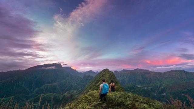 La Vue Depuis Le Mont Marau à Tahiti Tahiti Tourisme © Myles Mcguinness