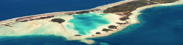 Lagon Bleu - Tahiti Tourisme © Stéphane Mailion Photography