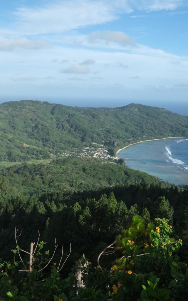 Mount Manureva in Rurutu