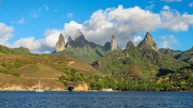 Pitons Ua Pou Tahiti Tourisme