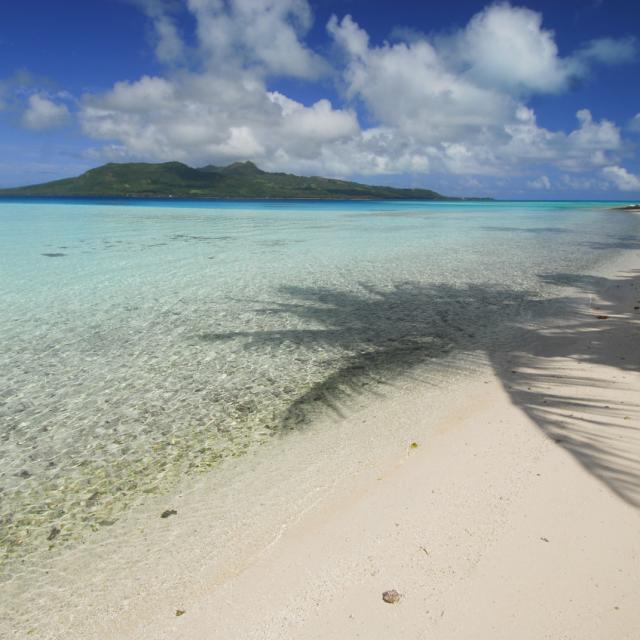 Tavana Beach in Tubuai - Tahiti Tourisme © Frédéric Cristol