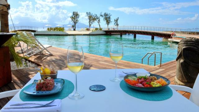 Restaurant, Cuisine Locale et Moderne Hotel De Tahiti à Punaauia - Tahiti Tourisme