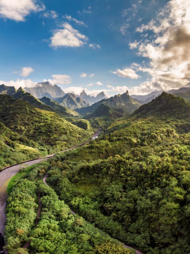 Vue Aérienne De La Maroto à Papenoo Tahiti, Îles De La Société - Tahiti Tourisme © Stéphane Mailion Photography