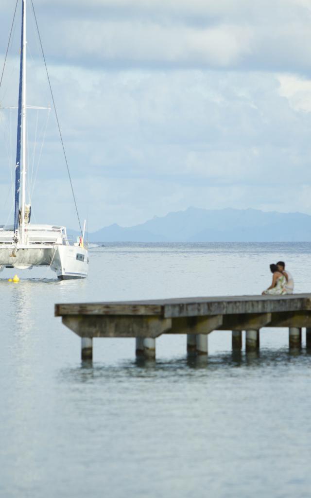 Charter Huahine