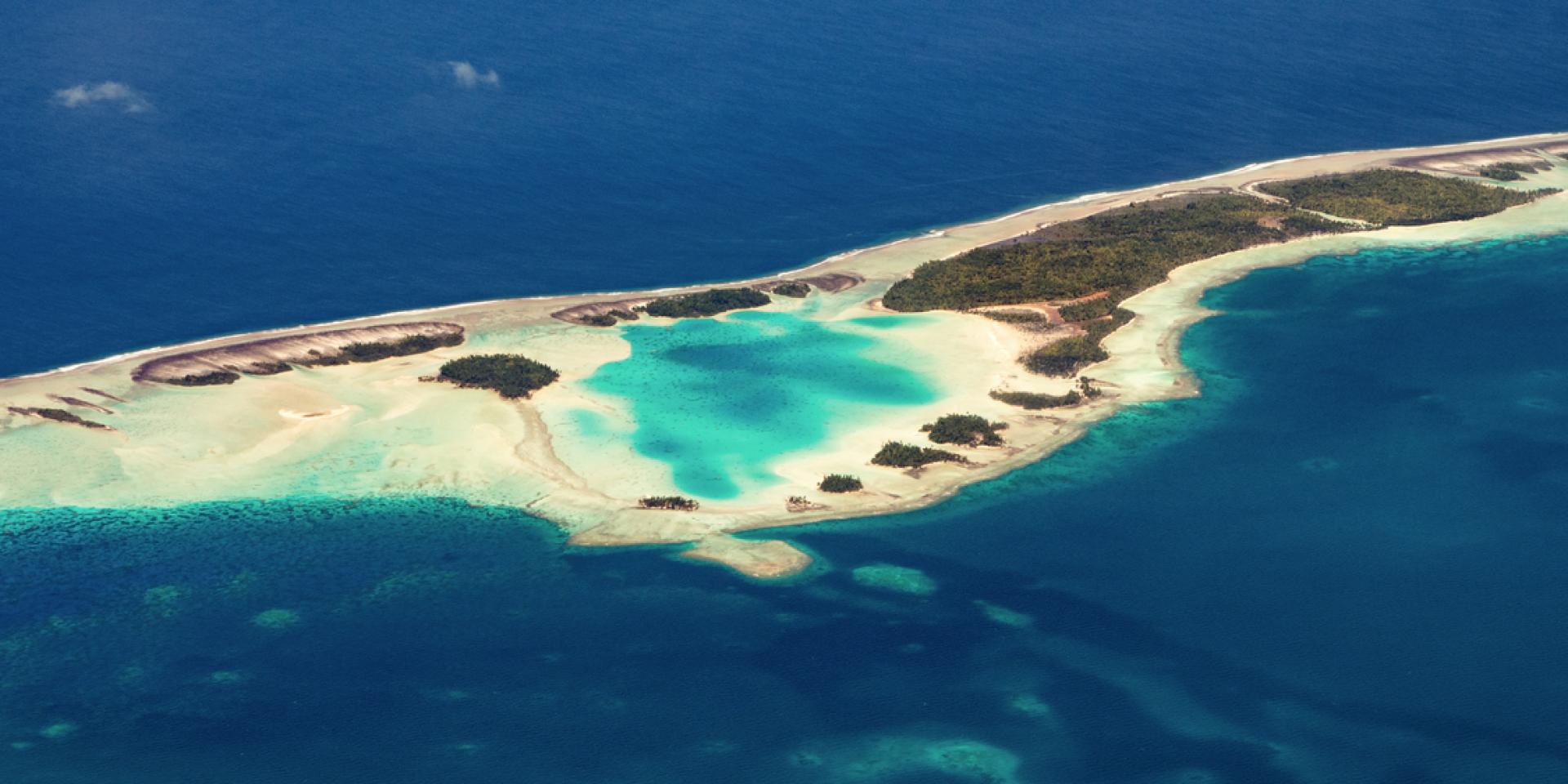 Scenic View of Rangiroa - Tahiti Tourisme © Stéphane Mailion Photography