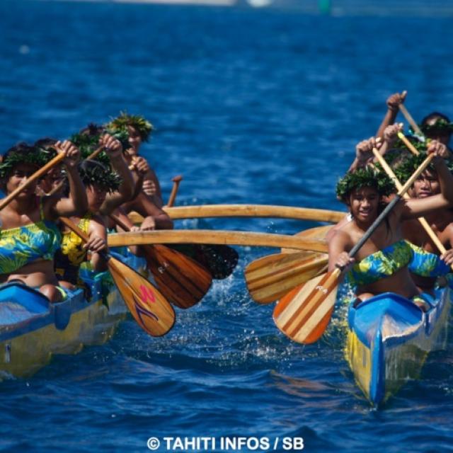 Va'a tauati - pirogue à 12 places © Tahiti Infos