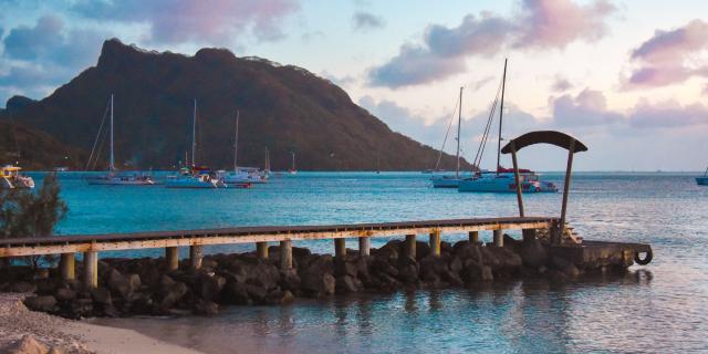 Vue Sur Le Mont Tavai'ura Depuis La Plage Bali Hai - © Teriitua Maoni