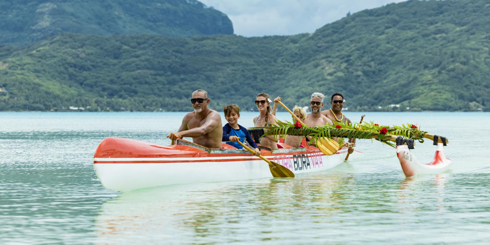 Va'a in Bora Bora