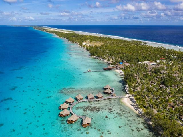 Vue Aerienne Hotel Kia Ora Rangiroa Tahiti Tourisme Holger Leue 1 Bur