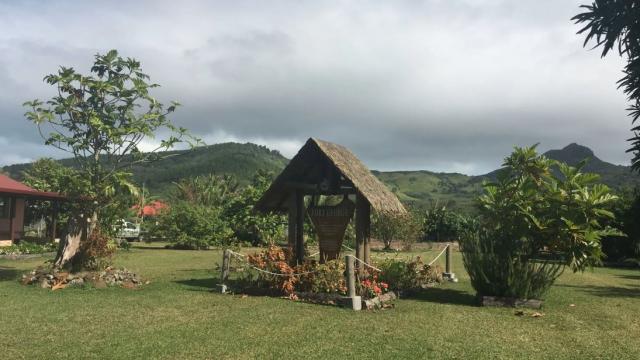 Stèle commémorative Fort George à Tubuai