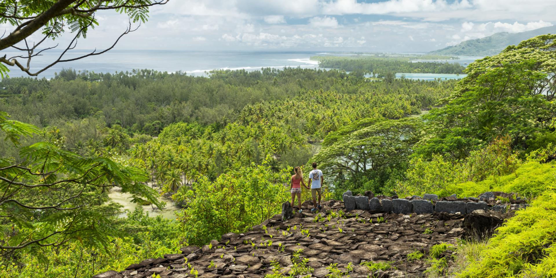 P2 Huahine 00015 Huahine Gregoire Le Bacon 2048x1366 1